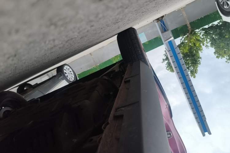Used Baojun E100 2019 250KM Smart Drive Edition Right Side Sill