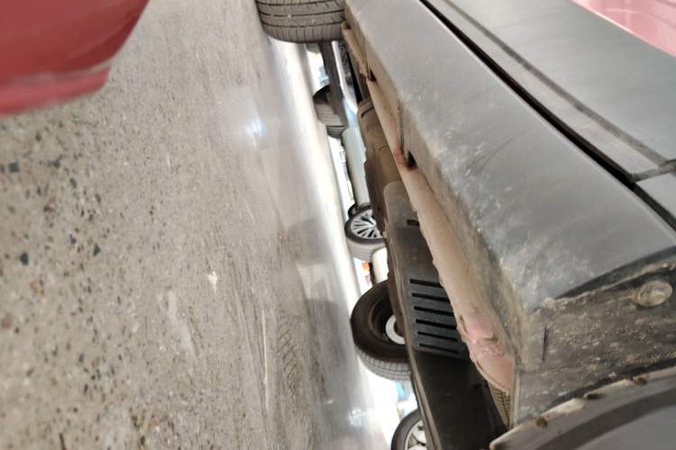 Used Baojun E100 2019 250KM Smart Drive Edition Right Side Sill