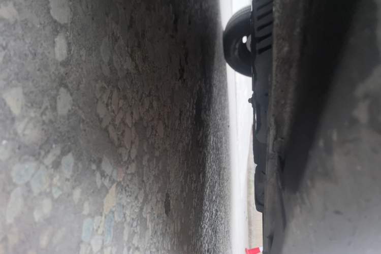 Used Baojun E100 2019 250KM Smart Drive Edition Chassis Front Left