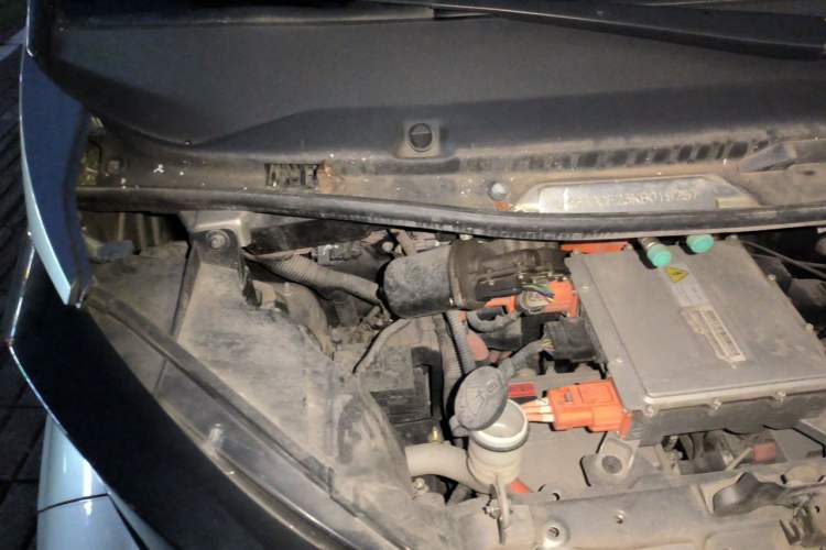 Used Baojun E100 2019 250KM Smart Drive Edition Engine Bay Right