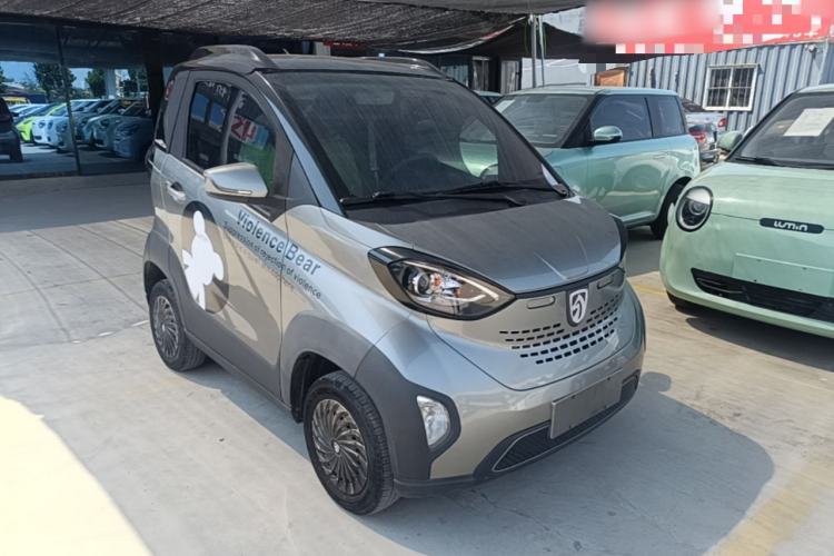 Used Baojun E100 2019 250KM Smart Drive Edition Front Right 45 Deg