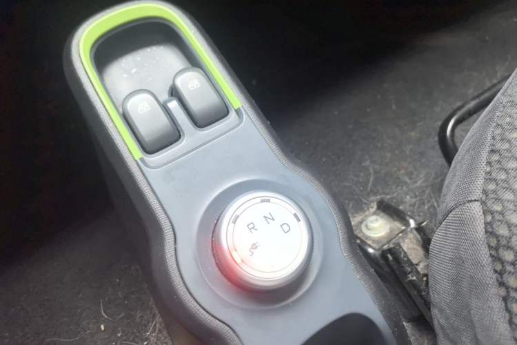Used Baojun E100 2019 250KM Smart Drive Edition Gear Lever