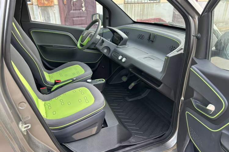 Used Baojun E100 2019 250KM Smart Drive Edition Interior 4