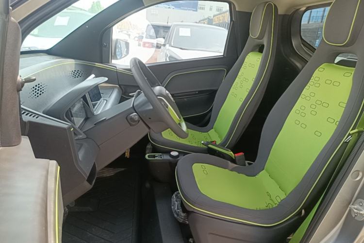 Used Baojun E100 2019 250KM Smart Drive Edition Left Rear Seat