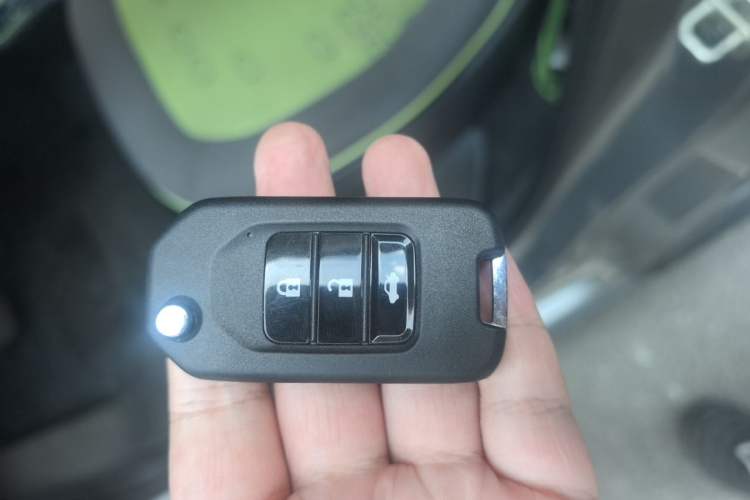 Used Baojun E100 2019 250KM Smart Drive Edition Vehicle Key