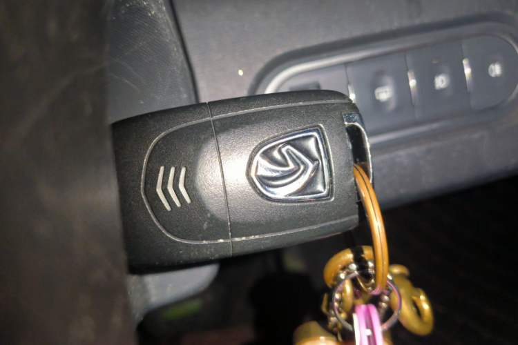 Used Baojun E100 2019 250KM Smart Drive Edition Vehicle Key