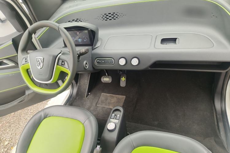 Used Baojun E100 2019 250KM Smart Drive Edition Center Console