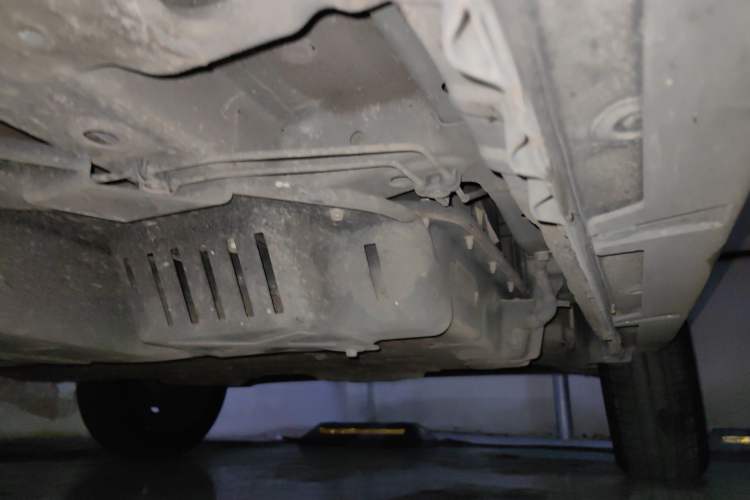 Used Baojun E100 2019 250KM Smart Drive Edition Chassis Front Left