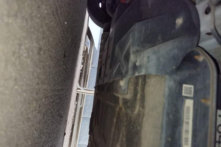 Used Baojun E100 2019 250KM Smart Drive Edition Chassis Rear Left