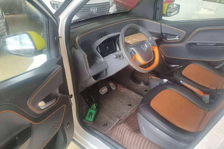 Used Baojun E100 2019 250KM Smart Drive Edition Driver Seat