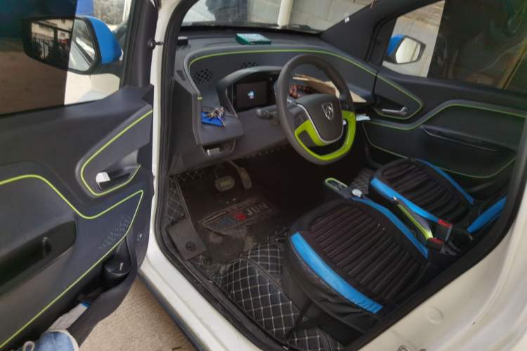 Used Baojun E100 2019 250KM Smart Drive Edition Driver Seat