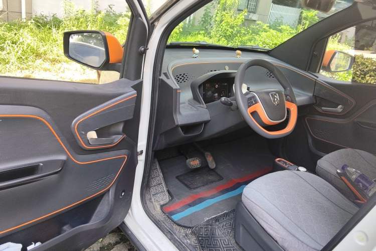 Used Baojun E100 2019 250KM Smart Drive Edition Driver Seat