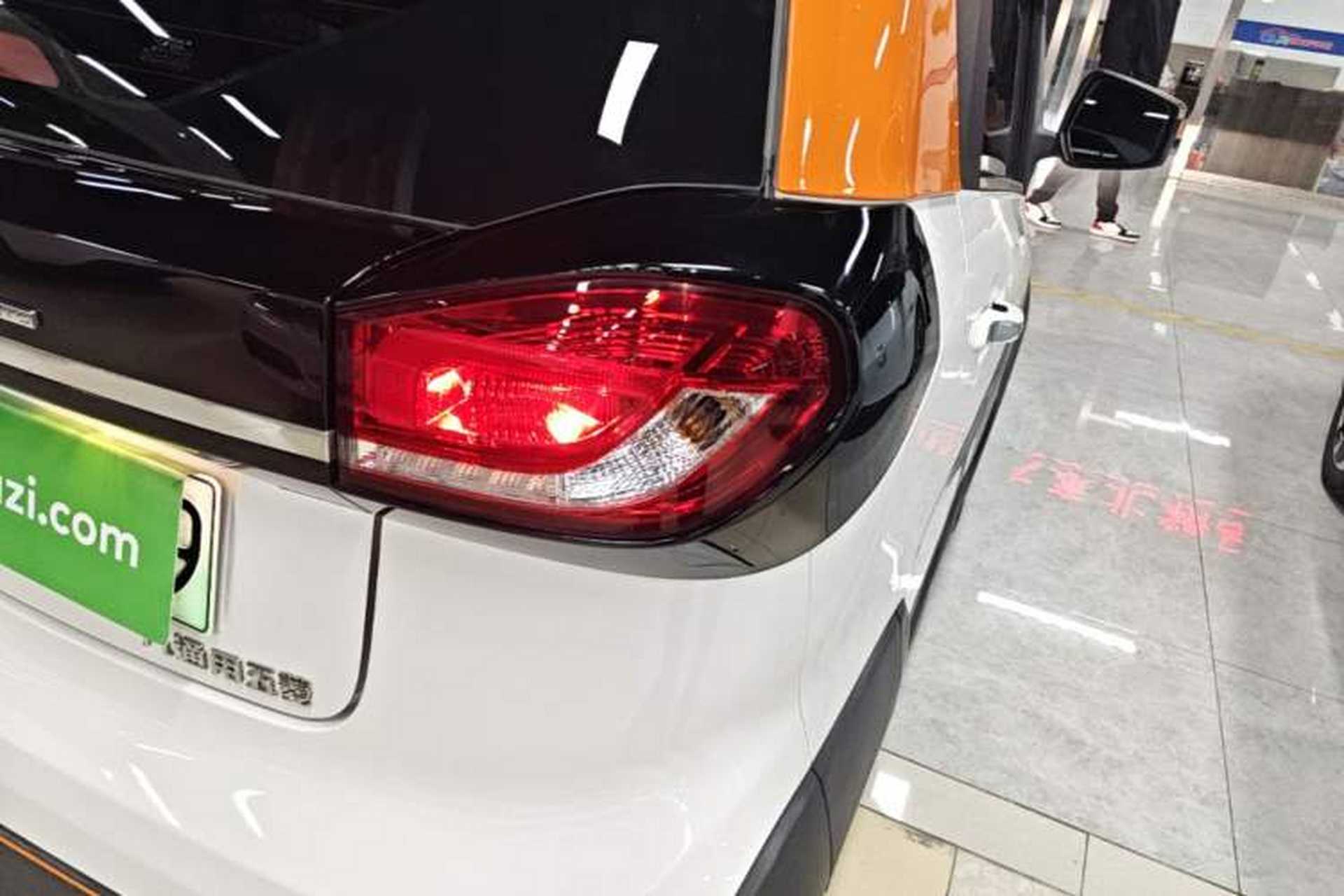 Used Baojun E100 2019 250KM Smart Drive Edition Exterior 3
