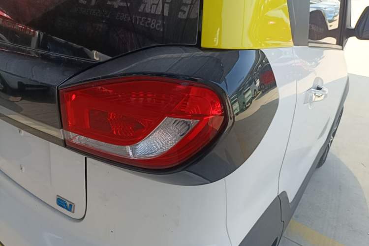 Used Baojun E100 2019 250KM Smart Drive Edition Exterior 3