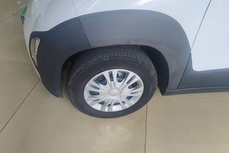 Used Baojun E100 2019 250KM Smart Drive Edition Exterior 4