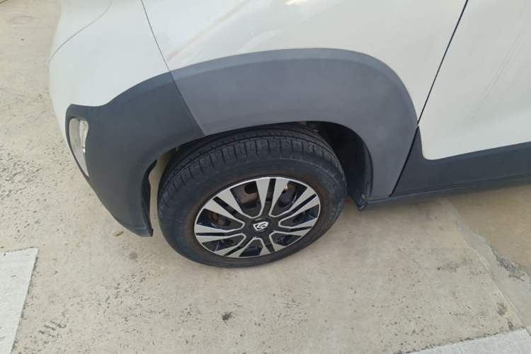 Used Baojun E100 2019 250KM Smart Drive Edition Exterior 4