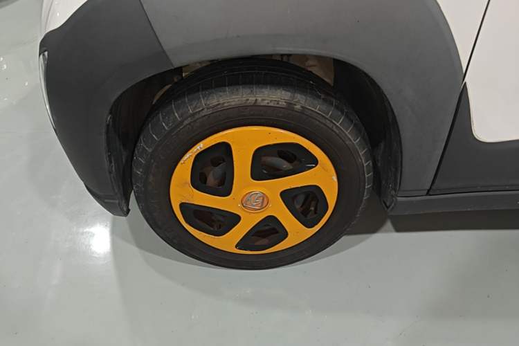 Used Baojun E100 2019 250KM Smart Drive Edition Exterior 4