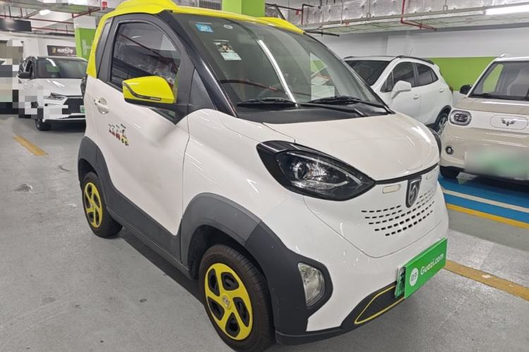 Used Baojun E100 2019 250KM Smart Drive Edition Front Right 45 Deg