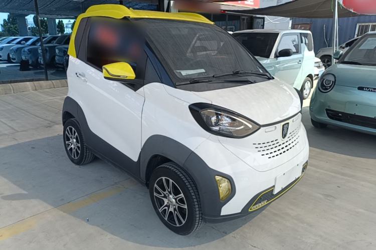 Used Baojun E100 2019 250KM Smart Drive Edition Front Right 45 Deg