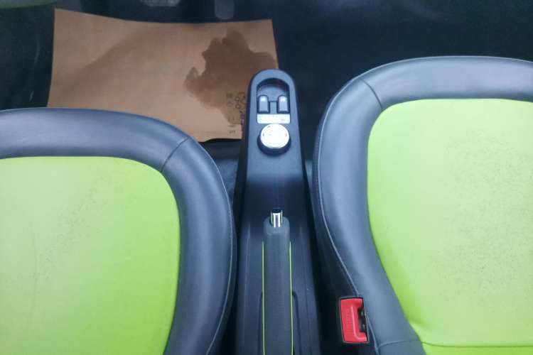 Used Baojun E100 2019 250KM Smart Drive Edition Gear Lever