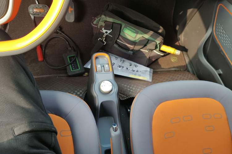 Used Baojun E100 2019 250KM Smart Drive Edition Gear Lever
