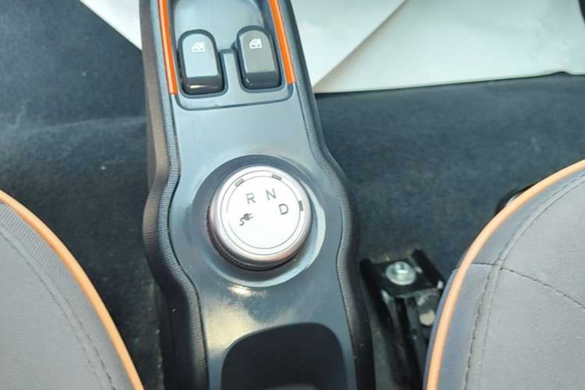 Used Baojun E100 2019 250KM Smart Drive Edition Gear Lever