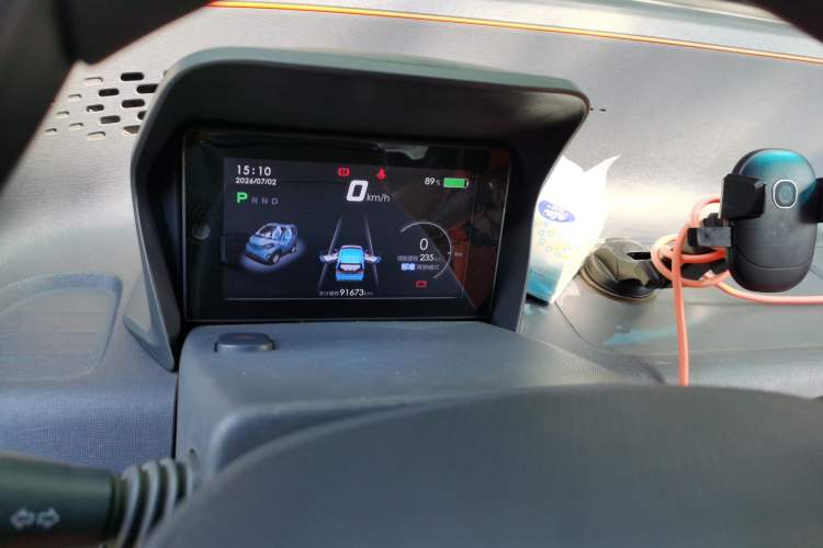 Used Baojun E100 2019 250KM Smart Drive Edition Instrument Cluster