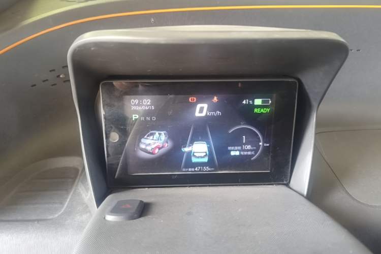 Used Baojun E100 2019 250KM Smart Drive Edition Instrument Cluster
