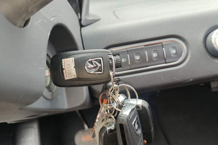 Used Baojun E100 2019 250KM Smart Drive Edition Interior 1