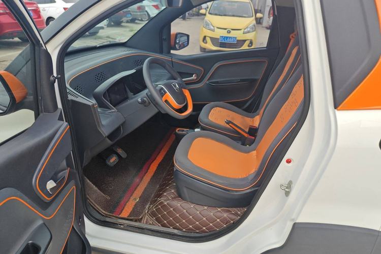Used Baojun E100 2019 250KM Smart Drive Edition Interior 1