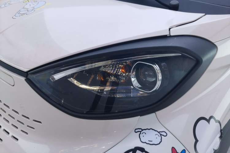 Used Baojun E100 2019 250KM Smart Drive Edition Left Front Headlight