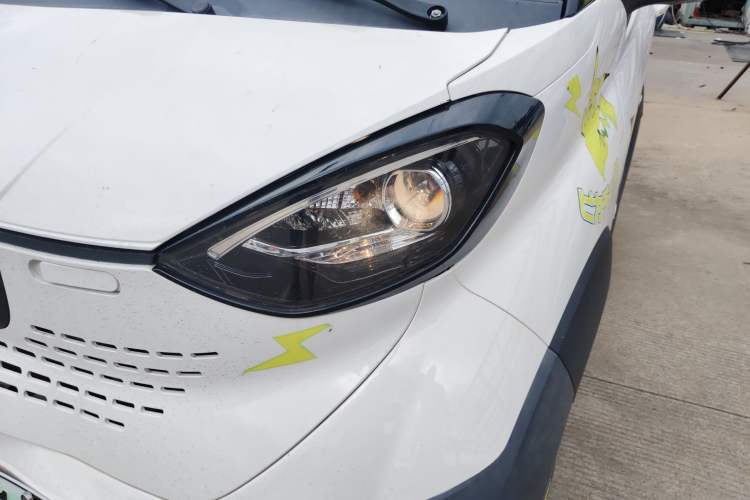 Used Baojun E100 2019 250KM Smart Drive Edition Left Front Headlight