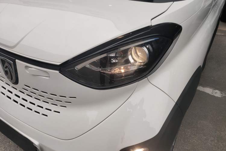 Used Baojun E100 2019 250KM Smart Drive Edition Left Front Headlight
