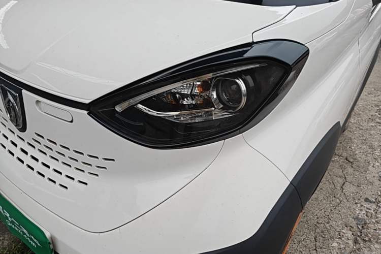 Used Baojun E100 2019 250KM Smart Drive Edition Left Front Headlight