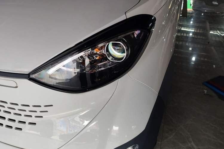 Used Baojun E100 2019 250KM Smart Drive Edition Left Front Headlight