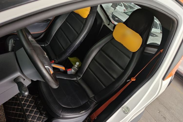 Used Baojun E100 2019 250KM Smart Drive Edition Left Front Seat