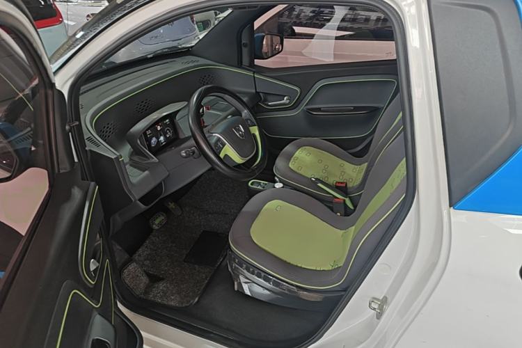 Used Baojun E100 2019 250KM Smart Drive Edition Left Front Seat