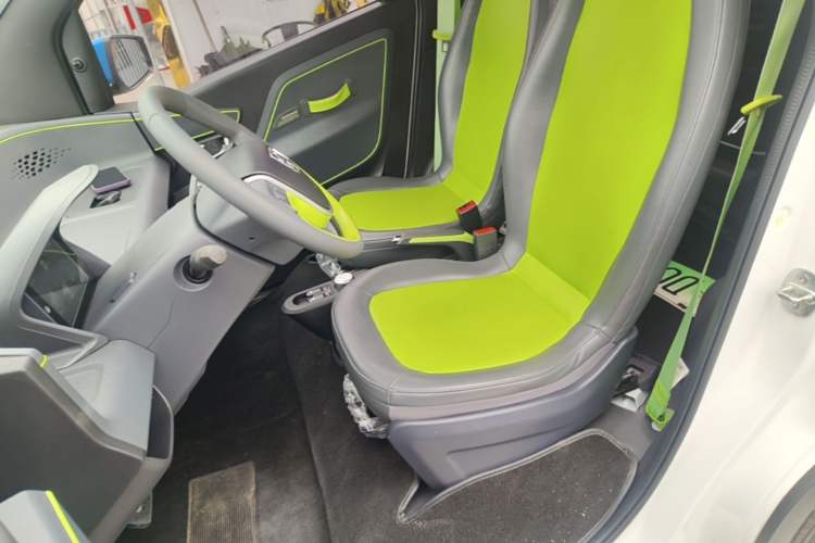 Used Baojun E100 2019 250KM Smart Drive Edition Left Front Seat