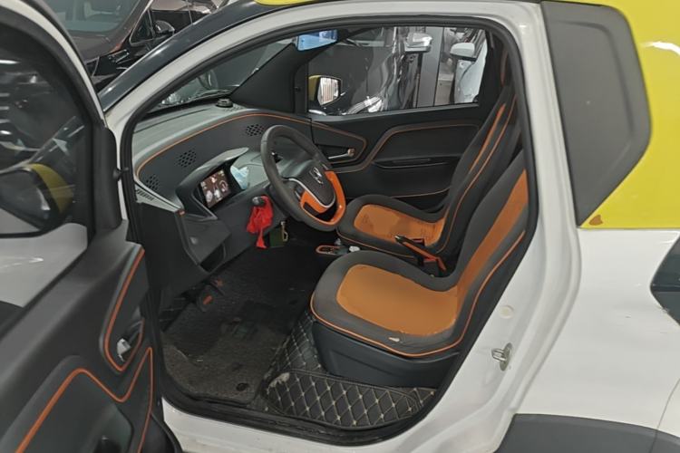 Used Baojun E100 2019 250KM Smart Drive Edition Left Front Seat