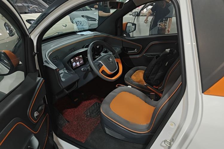 Used Baojun E100 2019 250KM Smart Drive Edition Left Front Seat