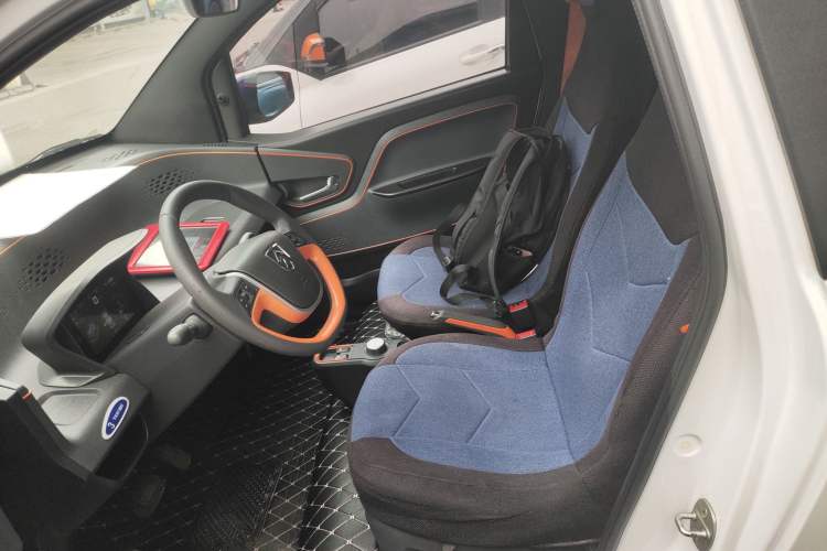 Used Baojun E100 2019 250KM Smart Drive Edition Left Rear Seat