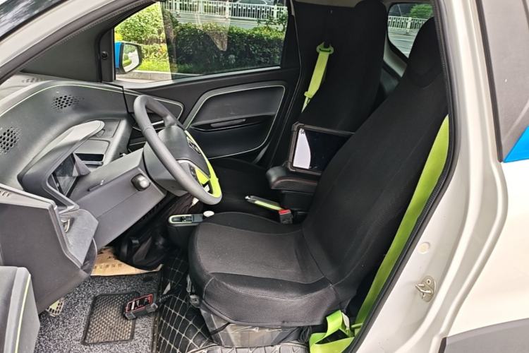 Used Baojun E100 2019 250KM Smart Drive Edition Left Rear Seat