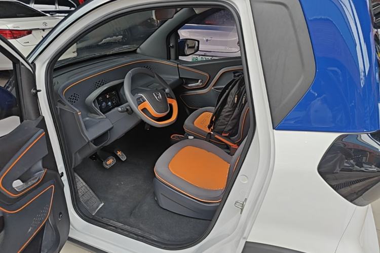 Used Baojun E100 2019 250KM Smart Drive Edition Left Rear Seat