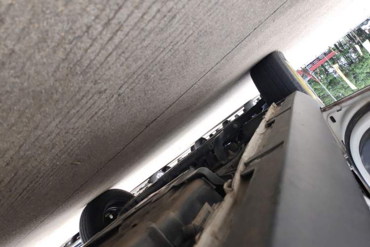 Used Baojun E100 2019 250KM Smart Drive Edition Left Side Sill