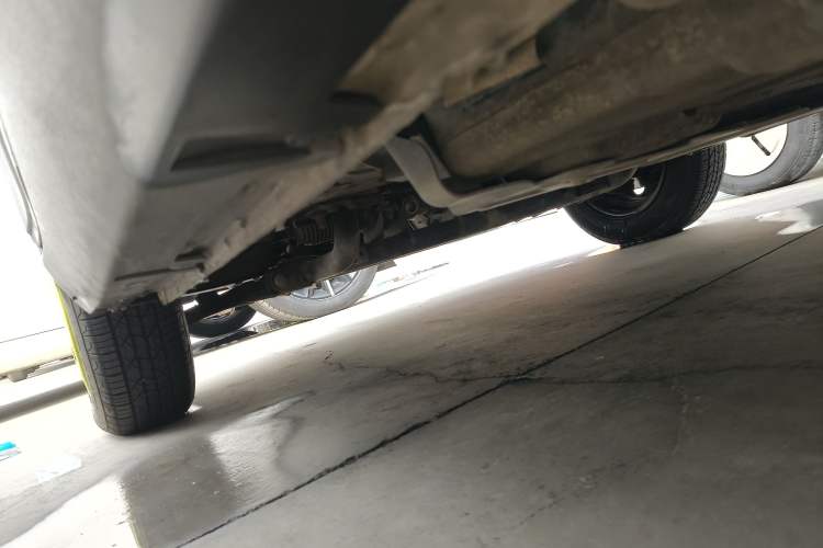 Used Baojun E100 2019 250KM Smart Drive Edition Left Side Sill
