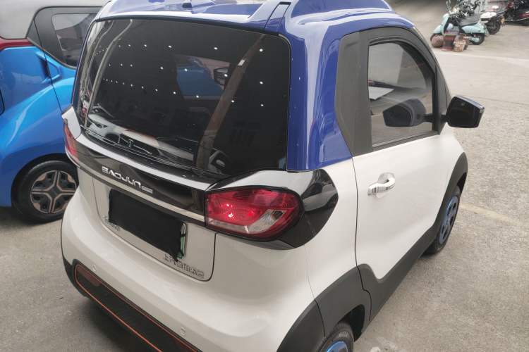 Used Baojun E100 2019 250KM Smart Drive Edition Rear Right 45 Deg