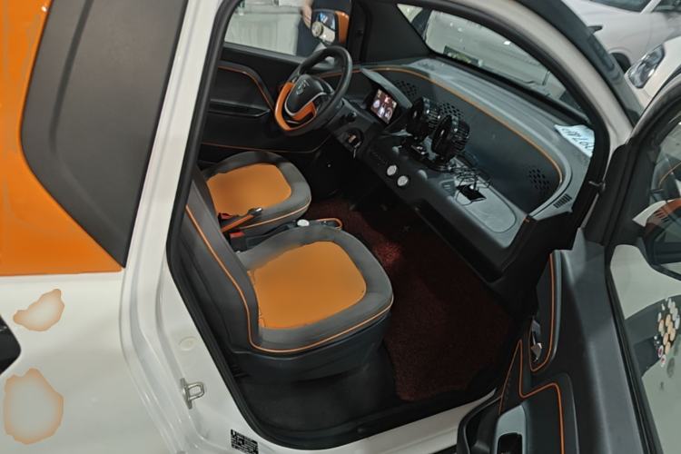 Used Baojun E100 2019 250KM Smart Drive Edition Right Front Seat