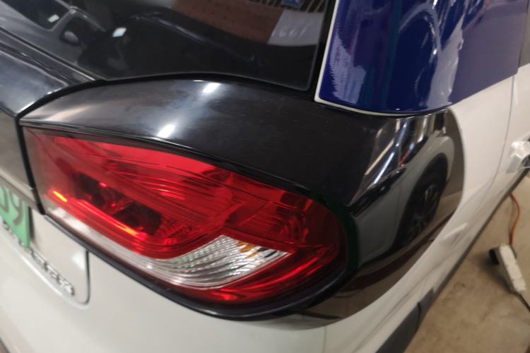 Used Baojun E100 2019 250KM Smart Drive Edition Right Rear Taillight