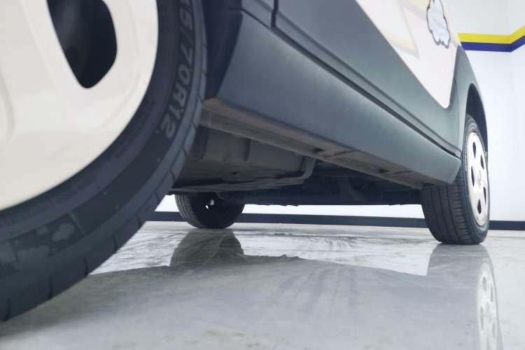 Used Baojun E100 2019 250KM Smart Drive Edition Right Side Sill