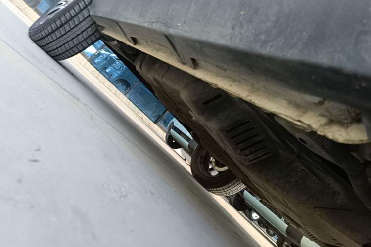 Used Baojun E100 2019 250KM Smart Drive Edition Right Side Sill